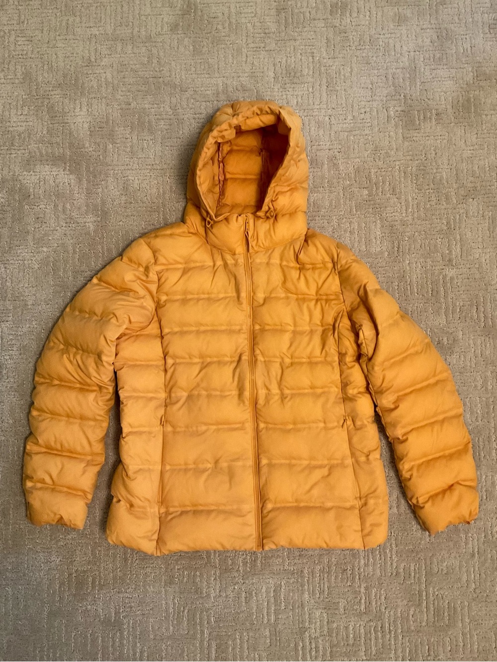 Uniqlo Women Ultra Light Down Hooded Parka Yellow L EUC Gorpcore Outdoors Soft